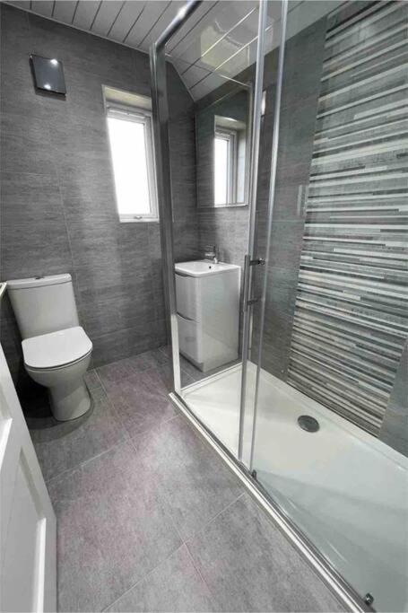 Modern Holiday Home Wick  Exteriér fotografie